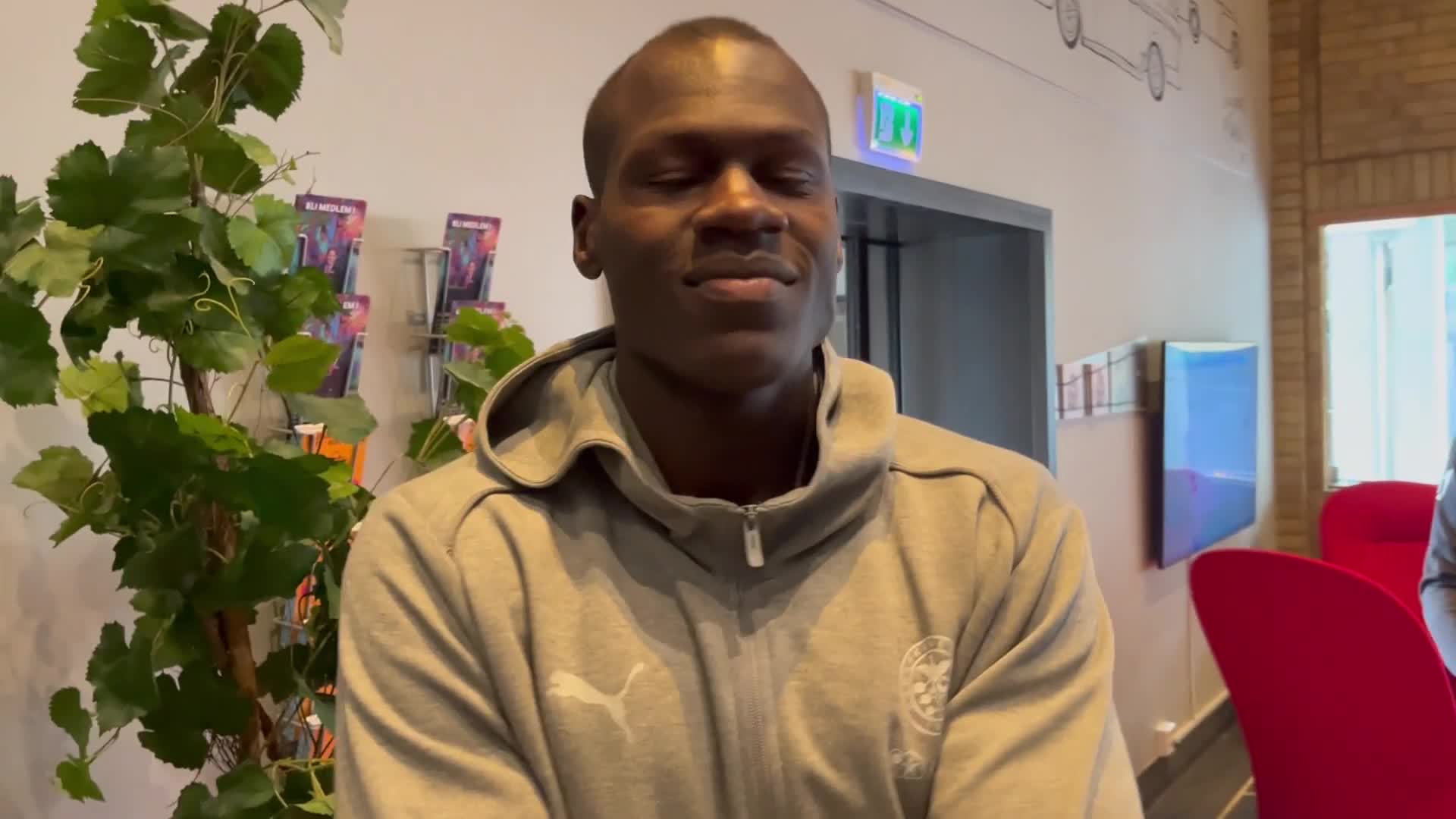 Moses Mawa etter seieren mot FKH